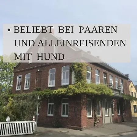 Haus Krabbe Nordsee 2, Fuer 1-2 Personen, Doppelbett, Erdgeschoss, Kostenfreier Parkplatz, 2 Hunde Willkommen, Gute Zuganbindung, Zentral Gelegen, Naehe Bremerhaven * Wremen
